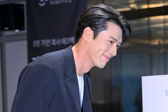 Hyun Bin lộ dấu hiệu tuổi tác nhưng vẫn được khen vì điều này