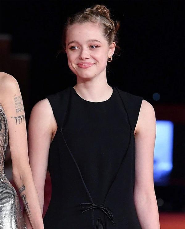 Xôn xao hình ảnh Shiloh nhà Angelina Jolie với kiểu đầu cạo trọc-4