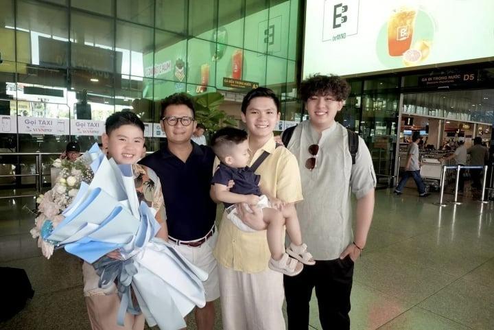 Trizzie Phương Trinh và ba con gặp gỡ gia đình mới của Bằng Kiều-4
