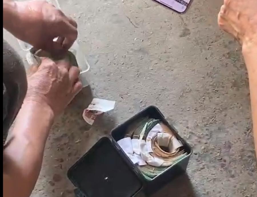 Dọn nhà phát hiện quỹ đen hơn 100 triệu, vợ xuất chiêu khiến chồng hốt hoảng-2