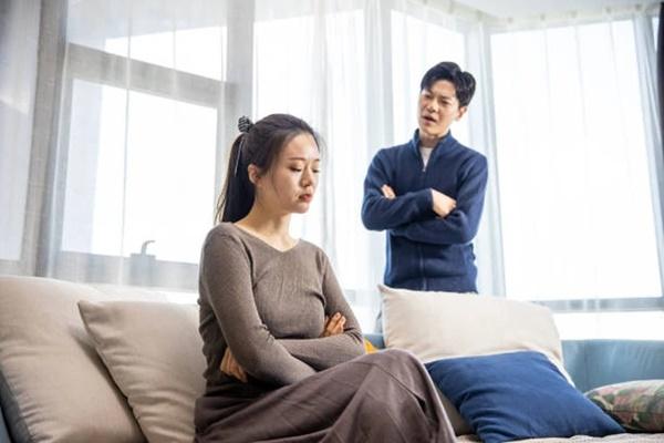 Bạn trai tính chuyện tương lai, tôi nghe xong xách dép bỏ chạy-2