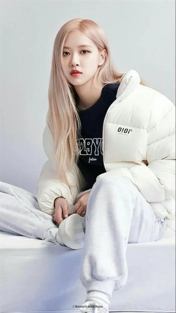 Rosé nhóm BlackPink: Tài sản hơn 200 tỷ đồng và chuyện tình bí ẩn-11