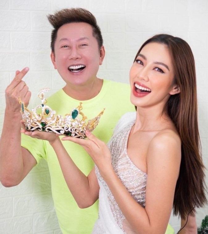 Ông Nawat chính thức lên tiếng về việc Thùy Tiên gỡ danh xưng Hoa hậu Hòa bình Quốc tế-2