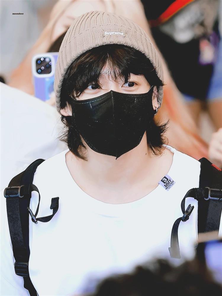 Han So Hee sẽ là nữ chính cho MV solo sắp ra mắt của Jungkook (BTS)-3