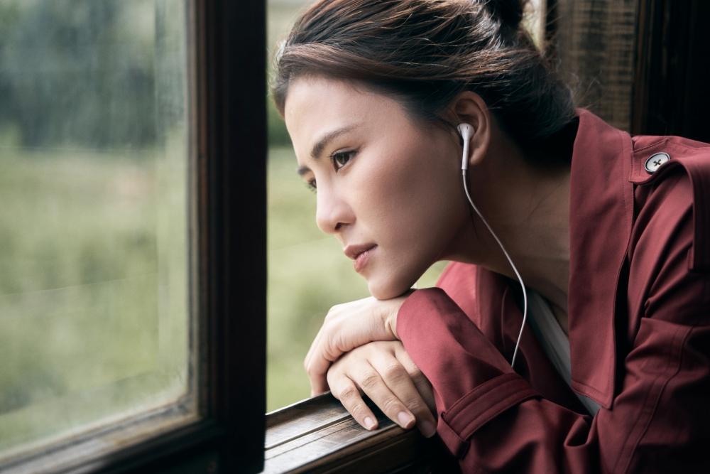 Hà Nhi tiếp tục lấy nước mắt khi hát về chuyện tình tan vỡ-3