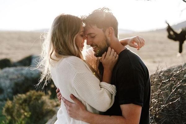 Vợ chồng anh trai phó mặc 3 đứa con cho mẹ tôi chăm sóc-2