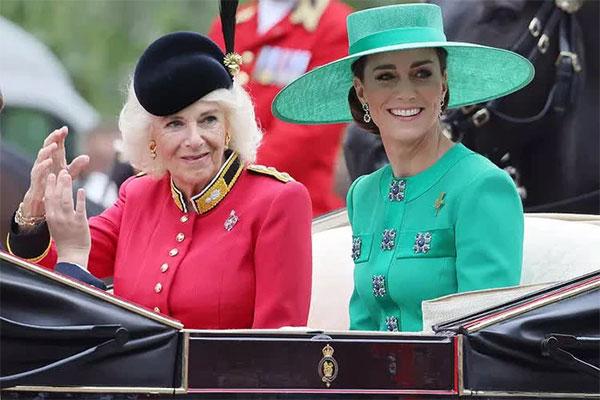 Nhờ tài lẻ của Kate, bức ảnh Vương hậu Camilla đoạt giải thưởng danh giá giới tạp chí-2