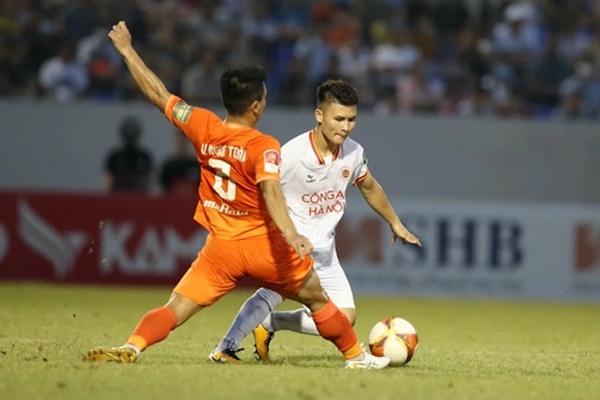 Chu Thanh Huyền - Quang Hải: Sóng gió bủa vây, vẫn nắm chặt tay-4