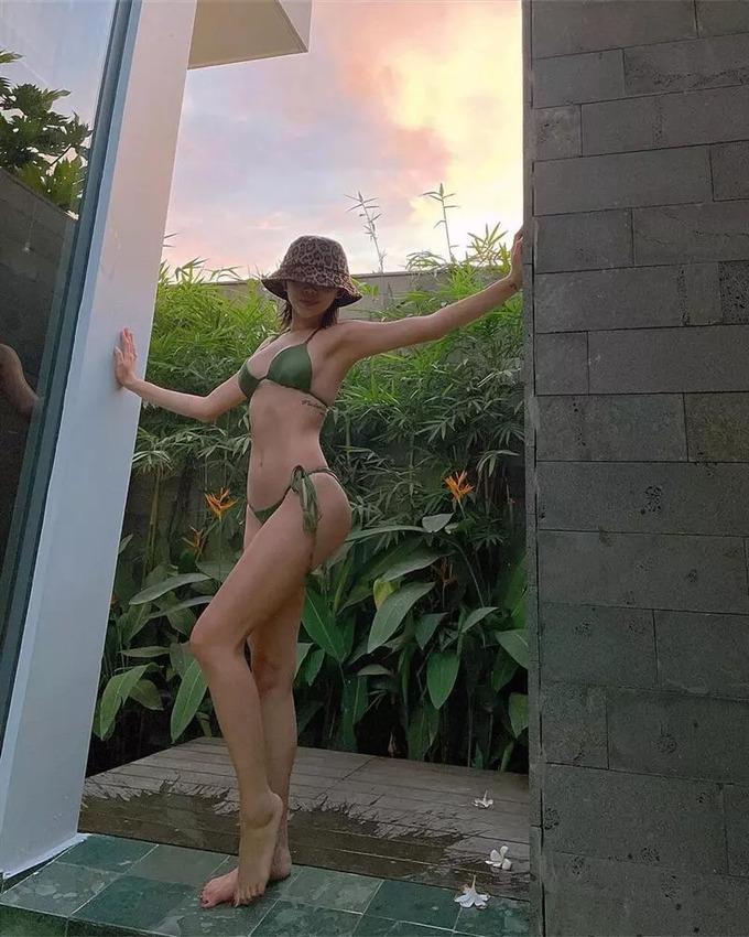 Tóc Tiên tuổi 34: Vóc dáng nóng bỏng, từng bị ông xã cằn nhằn vì mặc hở-4