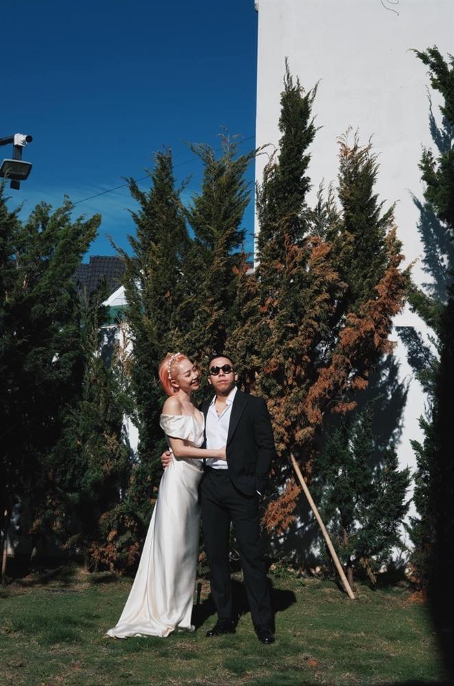 Tóc Tiên tuổi 34: Vóc dáng nóng bỏng, từng bị ông xã cằn nhằn vì mặc hở-10