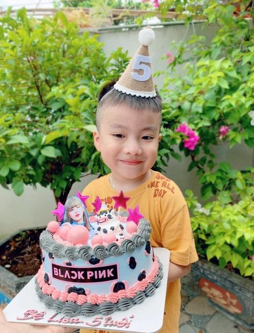 Cầu cứu dân mạng săn vé BlackPink cho con-1