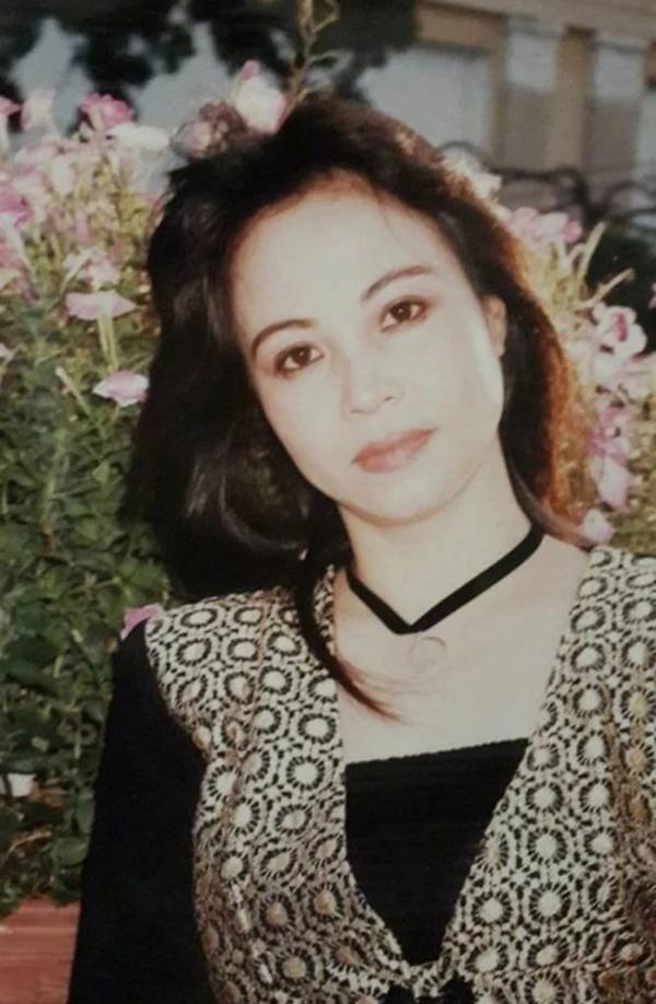 Quên bà Tình lam lũ đi, thời trẻ NSƯT Thanh Quý đẹp đến mức được gọi là ‘Mỹ nhân màn ảnh’-2