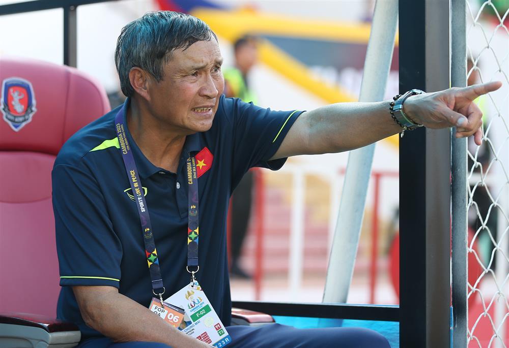 Tuyển nữ Việt Nam đi World Cup: Điều HLV Mai Đức Chung lo nhất-2