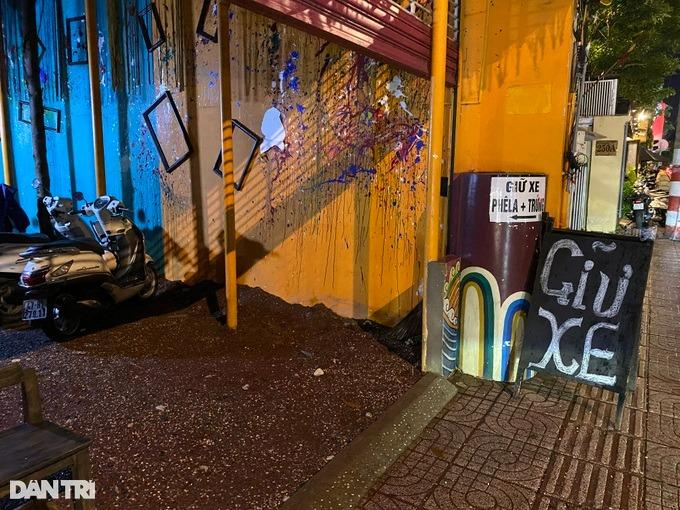 Cà phê Tứ Phủ đầu tư 15 tỷ đồng từng gây sốt bất ngờ thành… bãi giữ xe-4