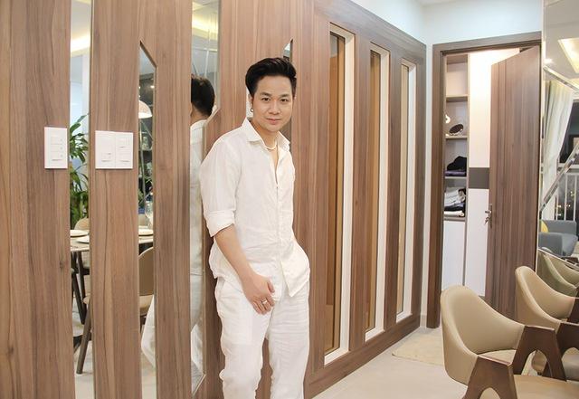 Lập di chúc ở tuổi 42 sau 4 lần chết hụt, Quách Tuấn Du sống trong căn hộ thế nào?-14