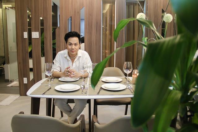 Lập di chúc ở tuổi 42 sau 4 lần chết hụt, Quách Tuấn Du sống trong căn hộ thế nào?-9