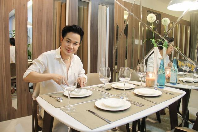 Lập di chúc ở tuổi 42 sau 4 lần chết hụt, Quách Tuấn Du sống trong căn hộ thế nào?-10