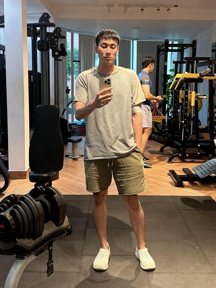 Kiều Minh Tuấn lộ diện gầy gò, tiết lộ tình hình sức khỏe đáng lo-1