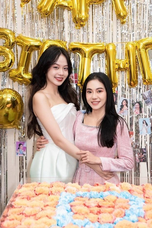 Tranh cãi không hồi kết việc các Hoa hậu, Á hậu thừa nhận phẫu thuật thẩm mỹ-5