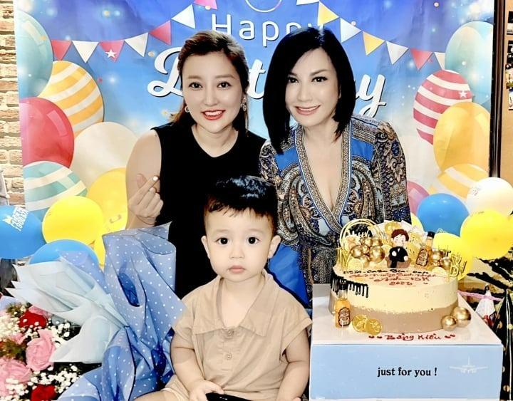 Khoe ảnh bạn gái của Bằng Kiều, Trizzie Phương Trinh nói: Không có chỗ nào để chê-1