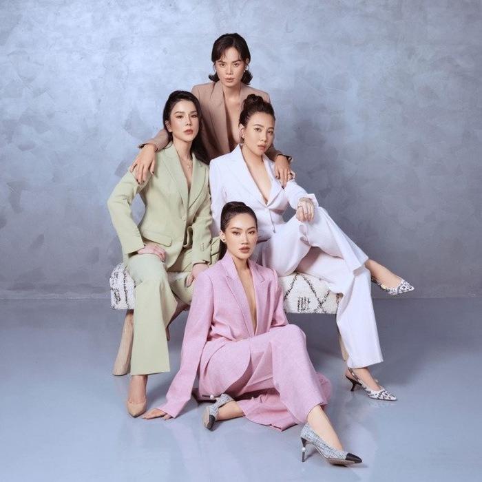 Tụ họp bên hội bạn thân, vợ chồng Cường Đô La bị tung ảnh ngọt ngào-4