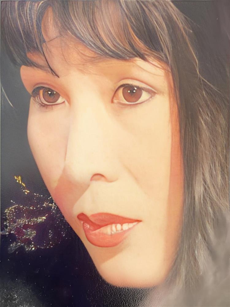 NSND Hồng Vân thời trẻ: Xứng tầm mỹ nhân khiến nhiều chàng trai trồng cây si-3