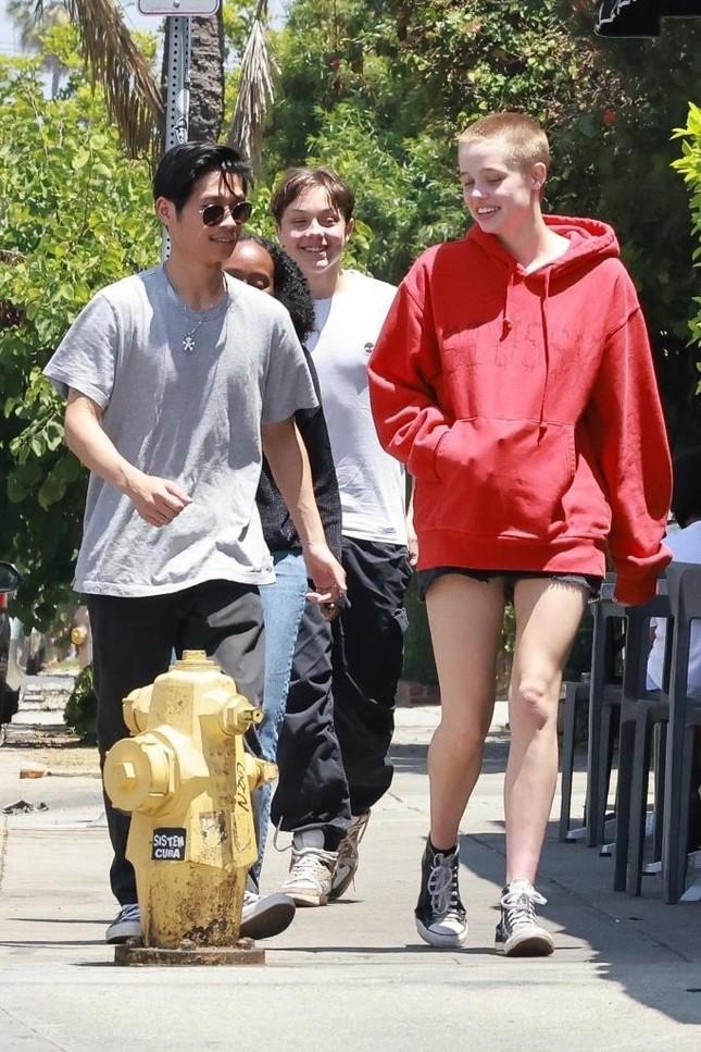 Hình ảnh mới nhất về Pax Thiên-4