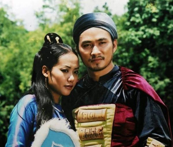 Chi Bảo sau khi giải nghệ: Viên mãn bên vợ kém 16 tuổi, ở biệt thự triệu đô-2