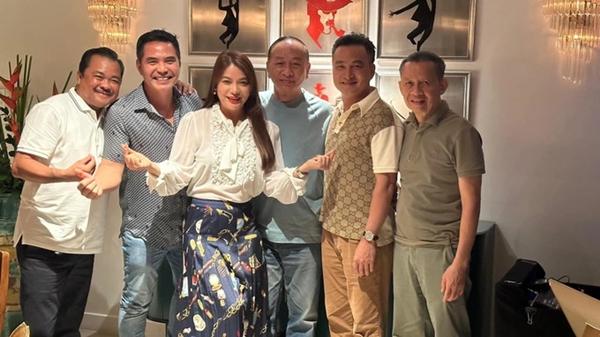 Chi Bảo sau khi giải nghệ: Viên mãn bên vợ kém 16 tuổi, ở biệt thự triệu đô-3