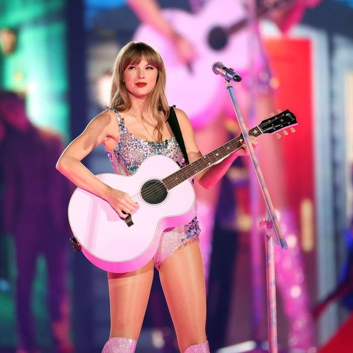 Concert Taylor Swift: Vé từ 1,8 đến 6 triệu VNĐ nhưng diễn đến 44 bài!-3