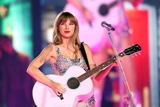 Concert Taylor Swift: Vé từ 1,8 đến 6 triệu VNĐ nhưng diễn đến 44 bài!