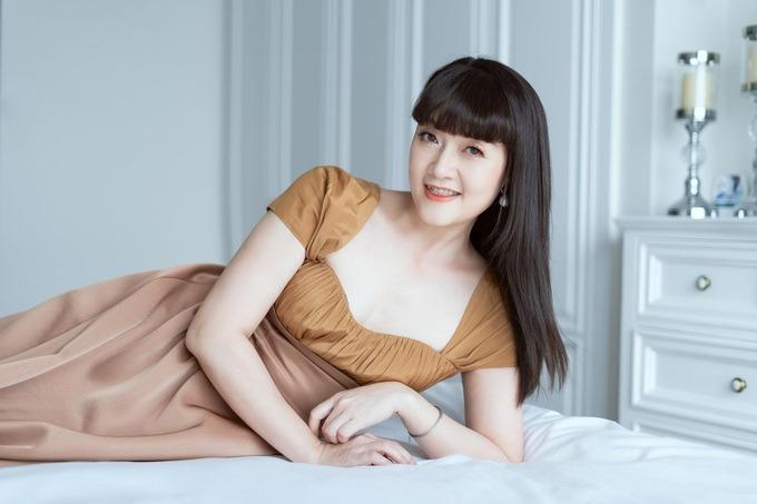 Ngỡ ngàng trước nhan sắc độc, lạ của Vân Dung thời thơ bé và thiếu nữ-13