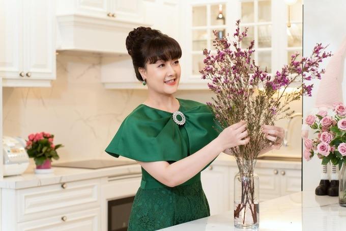 Ngỡ ngàng trước nhan sắc độc, lạ của Vân Dung thời thơ bé và thiếu nữ-15