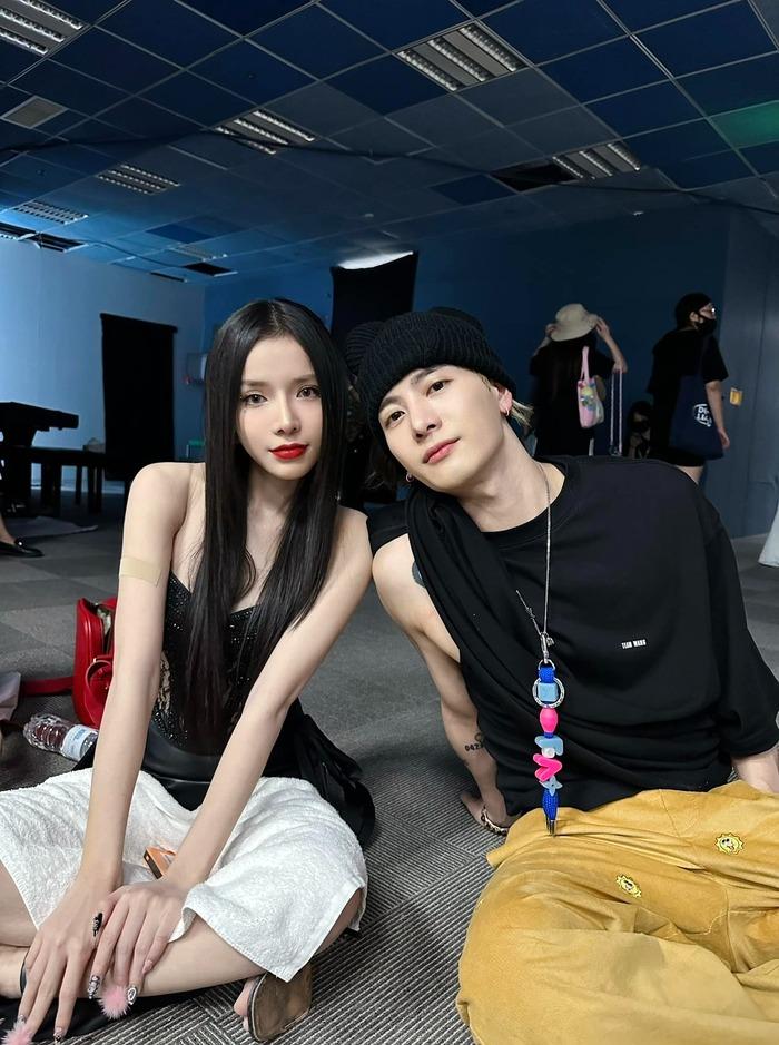 Lyly tung ảnh thân thiết bên Jackson Wang, còn gọi bằng cái tên đặc biệt-1