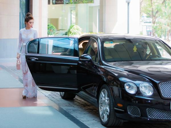 Á hậu từng gây rúng động vì được rước dâu bằng xe 10 tỷ hiện ở trong căn hộ siêu sang-2