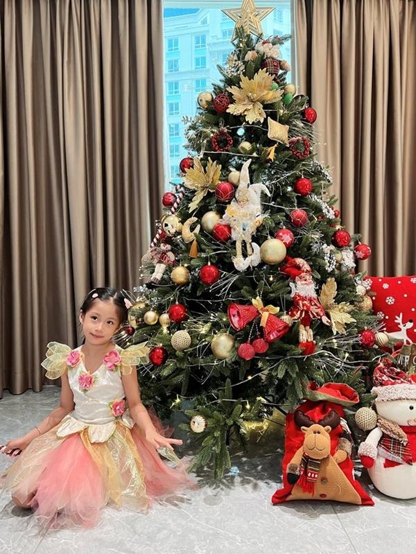 Á hậu từng gây rúng động vì được rước dâu bằng xe 10 tỷ hiện ở trong căn hộ siêu sang-8