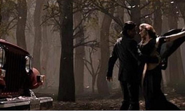 Lật tẩy hậu trường phim Ấn Độ, cảnh hôn cũng phải thực hiện theo cách này-13