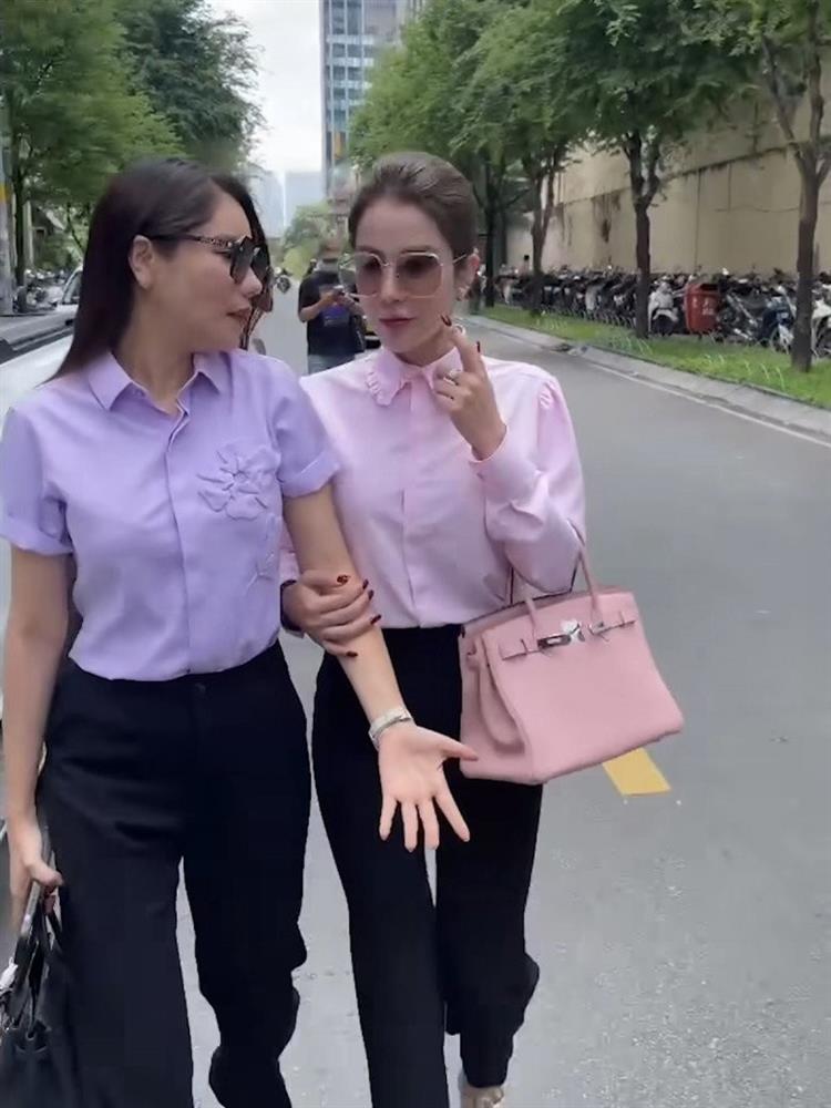 Diệp Lâm Anh đích thị là hồng nhan bạc tỷ, cứ ra tòa là diện cả cây hàng hiệu, dư sức làm mẹ đơn thân-1