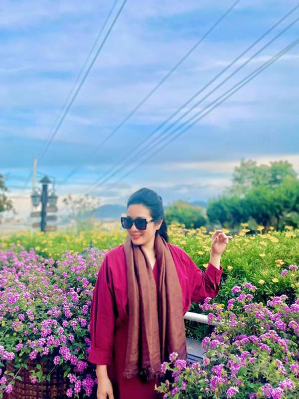 Thanh Thanh Hiền tuổi 54: Nhan sắc trẻ đẹp, lạc quan đón nhận tình yêu-5