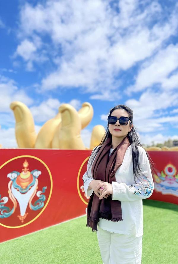 Thanh Thanh Hiền tuổi 54: Nhan sắc trẻ đẹp, lạc quan đón nhận tình yêu-6