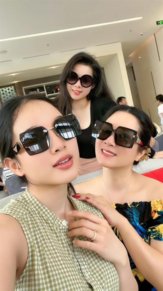 Thanh Thanh Hiền tuổi 54: Nhan sắc trẻ đẹp, lạc quan đón nhận tình yêu-9