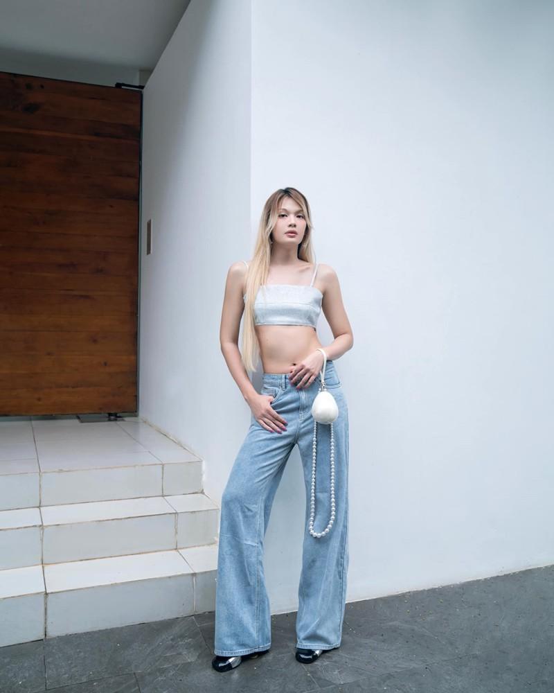 Đào Bá Lộc mặc váy công chúa hóa bướm xinh đẹp nuột nà nhưng biểu cảm làm dân mạng hết hồn-9