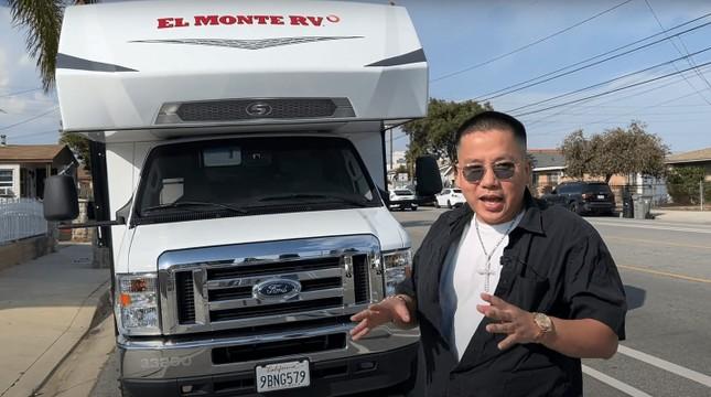 Khoa Pug lái nhà di động phượt trên đất Mỹ, người đồng hành thu hút chú ý-2