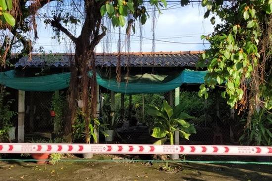 Thanh niên tử vong trong tư thế treo cổ ở quán cà phê