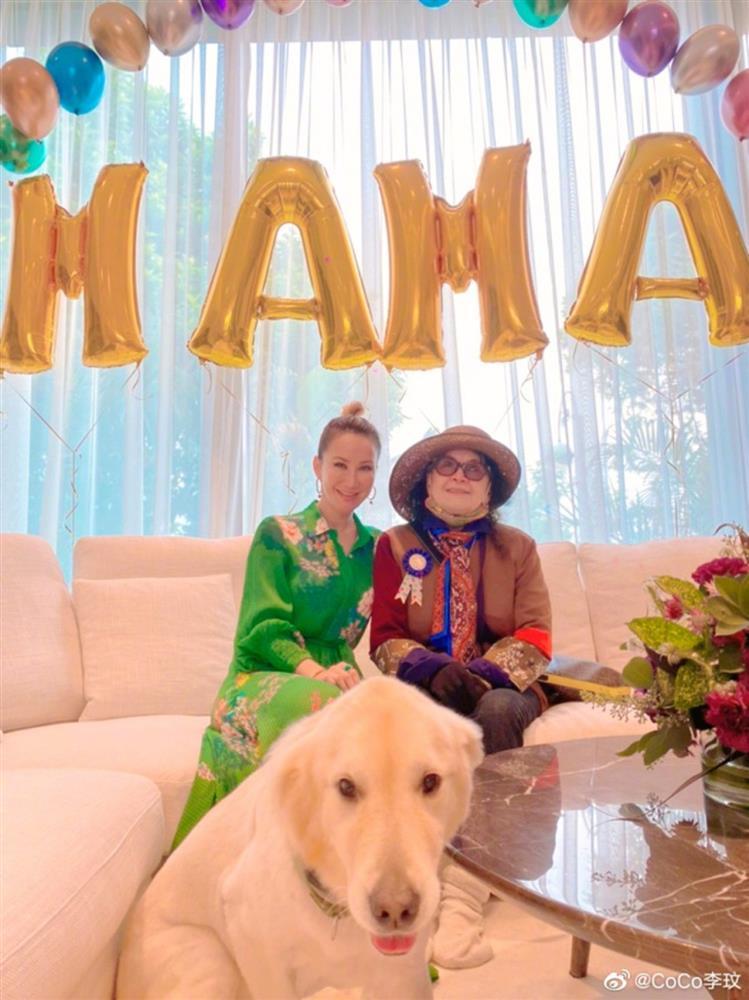 Mẹ Coco Lee suy sụp sau khi con gái đột ngột qua đời ở tuổi 48-1