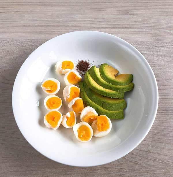 Con dâu tỷ phú Johnathan Hạnh Nguyễn khoe bữa sáng của mẹ, ăn thế này bảo sao 37 tuổi vẫn trẻ đẹp-9