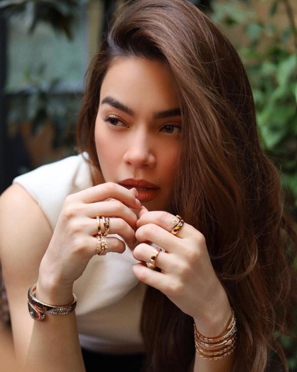 Hồ Ngọc Hà có thói quen làm mất thẩm mỹ đôi bàn tay, tệ hơn là dễ gây hiểm họa khó ngờ-6