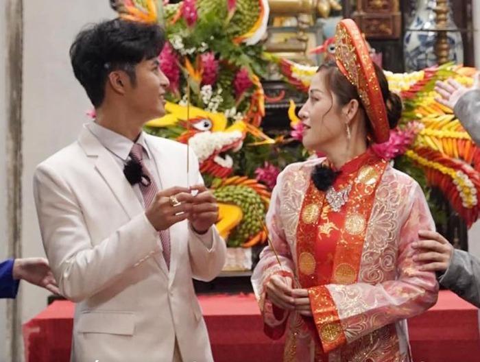 Puka - Gin Tuấn Kiệt bí mật làm hôn lễ, về chung một nhà sau thời gian dài hẹn hò?-1