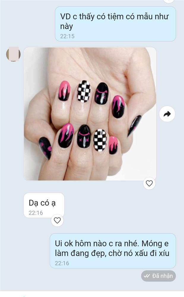 Chồng ‘phát điên’ vì vợ U60 sơn móng tay đen hồng đu trend Black Pink-3