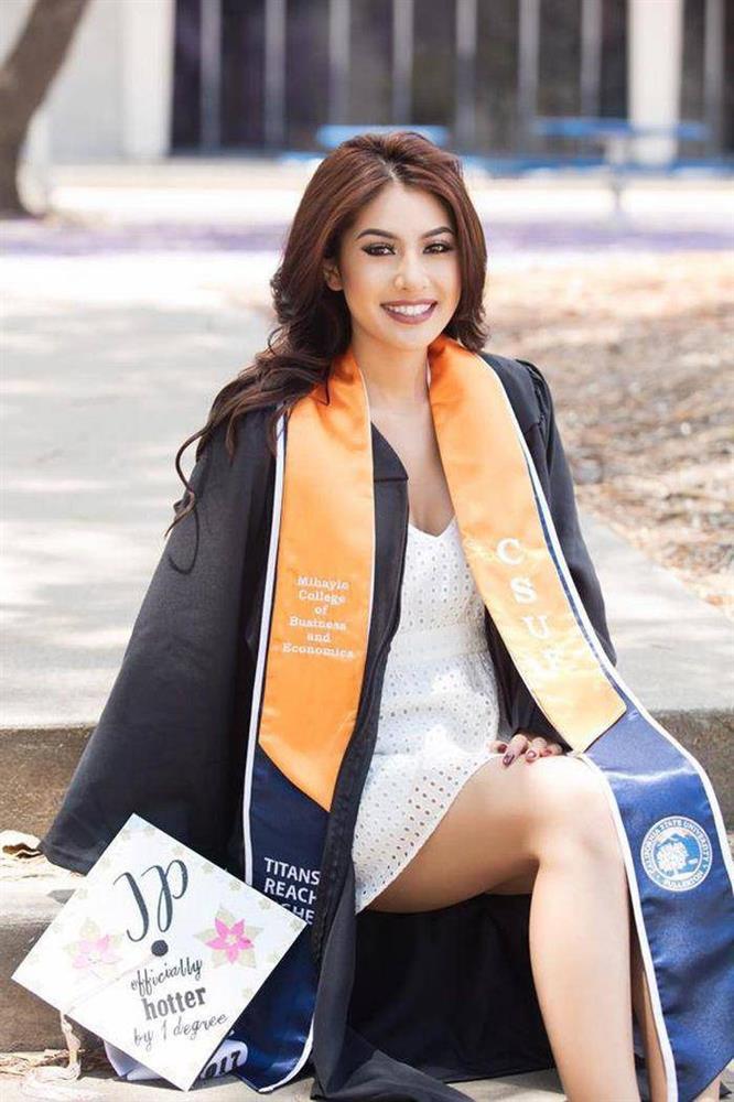 Jennifer Phạm làm mẹ 4 con vẫn giữ dáng không mỡ thừa, em gái Mỹ cũng chẳng thua kém với đáy thắt lưng ong-10